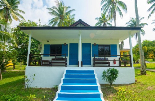 Pekan Tanjung Sedili Resort | Santorini Cave House Inspired, Cliffside Paradise