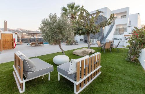 Vothon House | Santorini Garden Homes