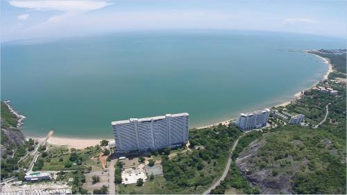 Pak Nam Pran Hotel | Santorini Huahin-Khaotao