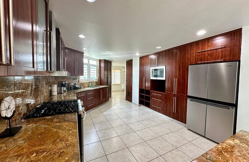 Guzman Abajo House | Santorini In Puerto Rico Inc. Since 2017.