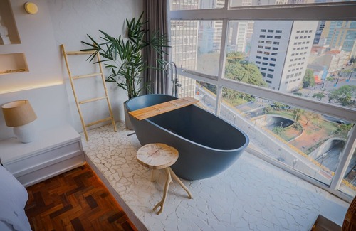 Central Zone House | Santorini Sampa Spa: view from the 19th floor