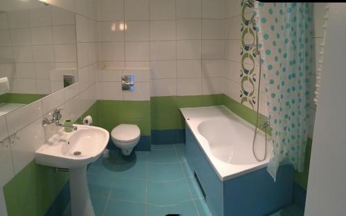 Zielona Gora Apartment | SANTOSA Pokoje Goscinne