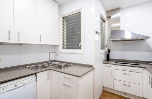 Sants Apartment | Sants Estacio - Modern and comfy 4BD for 8 guests
