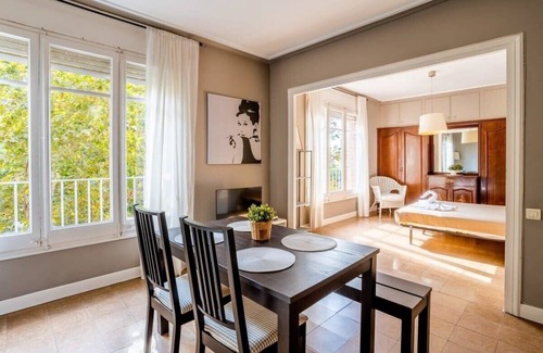 Sants Apartment | Sants Estacio - Modern and comfy 4BD for 8 guests