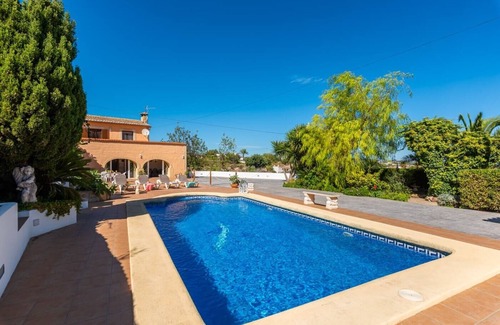 Paratella Villa | SAONA VILLAS (OL BENIMAR): villa for 6 people, private swimming pool, wifi
