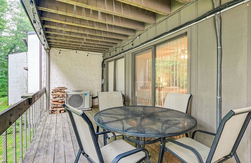 Sapphire Condo | Sapphire Valley Condo w/Pool & Lake Beach Access!