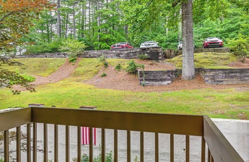 Sapphire Condo | Sapphire Valley Condo w/Pool & Lake Beach Access!