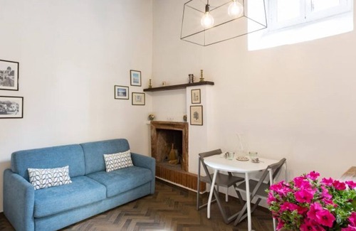 Rione VI Parione Apartment | Sara Flat - Campo dei Fiori Square, Rome