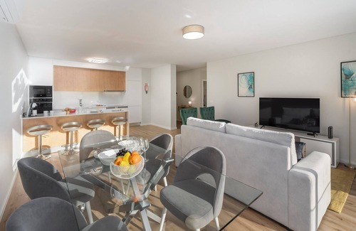 Camara de Lobos Apartment | Saraiva Hills - With sea views in Câmara de Lobos