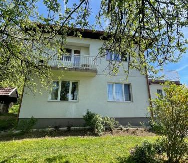 Sarajevo Apartment | Sarajevo Apartment Green Oasis - free parking, fruit garden, gratis fruit, bbq, capacity max 4 people