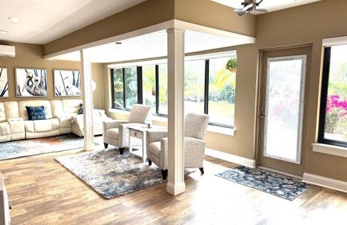 Trailer Estates House | Sarasota Charm