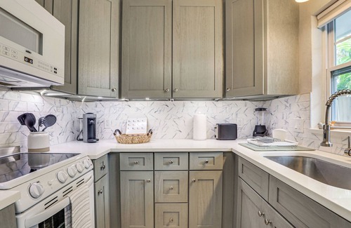 Gillespie Park House | Sarasota Duplex in Gillespie Park: 1 Mi to Dtwn!