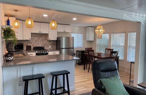 Braden River House | Sarasota's Best Home Base Resort+Free Amenities
