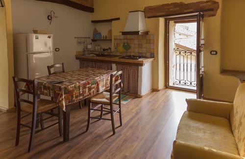 Fonni House | SARDINIA BETWEEN MOUNTAINS AND SEA . .