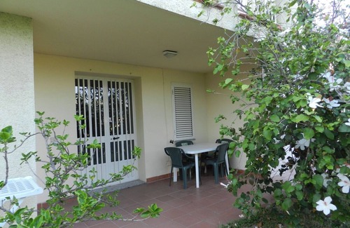 Budoni Apartment | Sardinia - Budoni: apartment in villa with garden