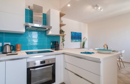 Sassari Apartment | Sardinia Re - Emerald House