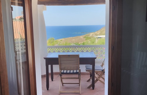 Torre dei Corsari Apartment | Sardinia, Torre Dei Corsari: Panoramic apartment in villa
