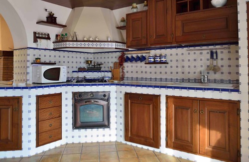 Luogosano Villa | SARKEEP - Villa immersed in the Taurasi vineyards