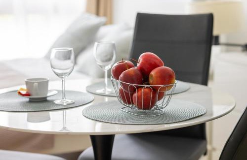 Wilanow Apartment | Sarmacka 27 studio 3-close to Medicover and Paley