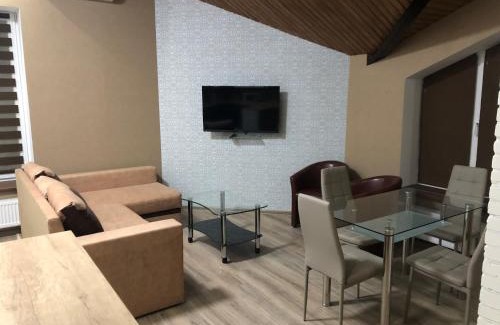 Zarichnyi District Apartment | Sartawi.apartment