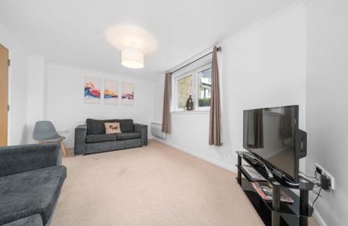 Ellemford House | Saughton Suite with views of Water of Leith