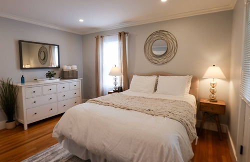 Dorchester Apartment | Savin Hill 2BR Renovated Gem
