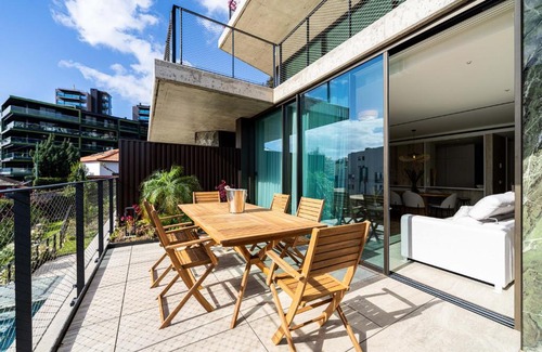 Sao Martinho Apartment | Savoy Residence Monumentalis 2B or Not 2B by LM&AC Signature