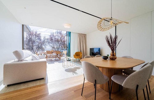 Sao Martinho Apartment | Savoy Residence Monumentalis 2B or Not 2B by LM&AC Signature