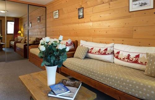 Val-d'Isere Apartment | Savoyards and rustic apartment in the heart of Val d'Isère