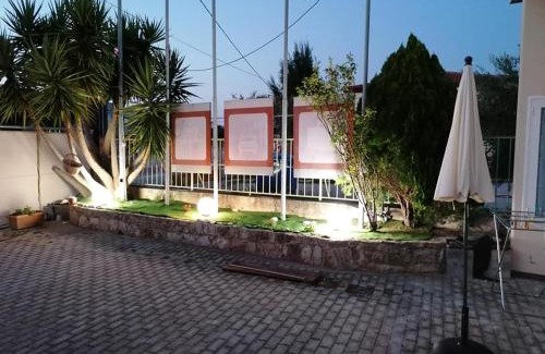 Nea Tirintha House | Savvas