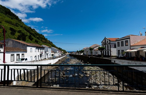 Faial Da Terra House | SBMP-2 Fisherman's House