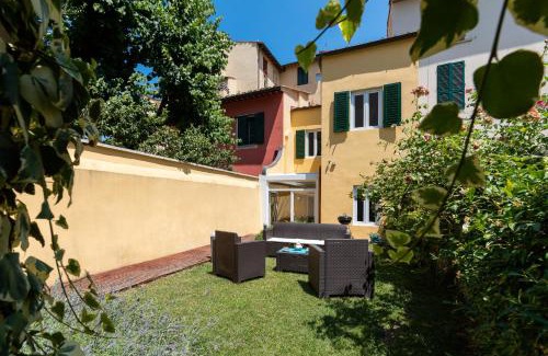 Santa Maria Novella Bed & Breakfast | SCALA GARDEN Apartment