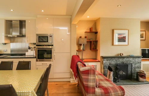 Borrowdale Cottage | SCALE FORCE, family friendly, with open fire in Rosthwaite