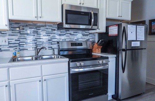 Cape San Blas Cottage | Scallop Cove #4 - Sunshine Daydream - Bayfront, 3 Min Walk to Gulf, Pet Friendly, No Min Nights.