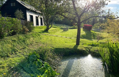 Saint-Pierre-de-Cormeilles House | Scandinavian-style house in the middle of greenery
