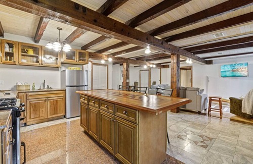 Pittsford House | Scandinavian Comfort in Pittsford Barn!