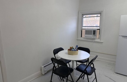 Guttenberg Apartment | Scandinavian Style: 1 Bd, 15 min to nyc, parking