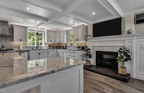 Dennis House | Scargo Vista ~ Professionally designed, Completely renovated craftsman home