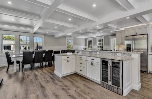 Dennis House | Scargo Vista ~ Professionally designed, Completely renovated craftsman home