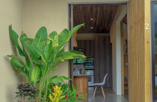 Arenal Hot Springs Condo | Scenic 1-bedroom Villa with private Hot Tub, AC, and WiFi