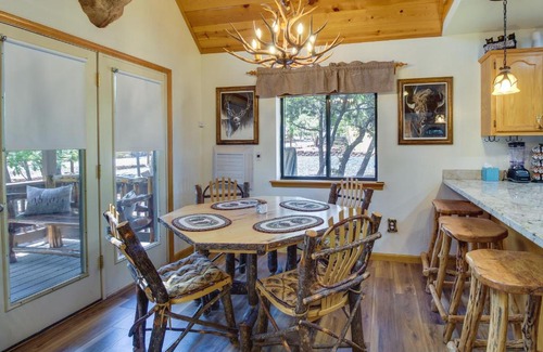 Show Low House | Scenic Arizona Cabin about 2 Mi to Show Low Lake!