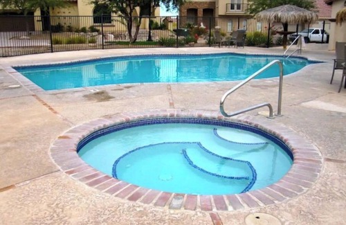 Verdugo House | Scenic condo by Sea of Cortez- w/WiFi & Netflix