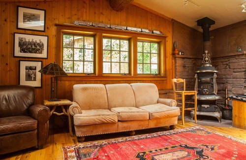 New Castle Other | Scenic Creekside Pet Friendly Ranch House with 5 Cabins and Sauna.