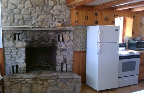 Sturgeon Bay Cottage | Scenic Lake front cottage! Summer in Door County too good to miss!
