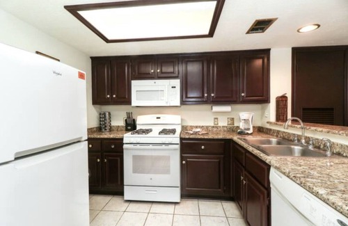 Seven Coves Condo | ⛱ Scenic Over-The-Water Balcony 3 Mile Lake View☀️