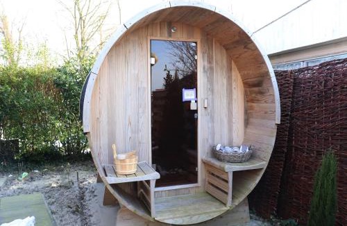 Anjum House | Scenic Stay with Sauna