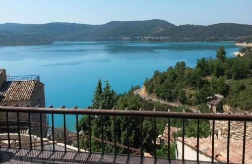Sainte-Croix-du-Verdon House | Scenic Village Home with Lake Panorama
