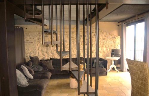 Sainte-Croix-du-Verdon House | Scenic Village Home with Lake Panorama