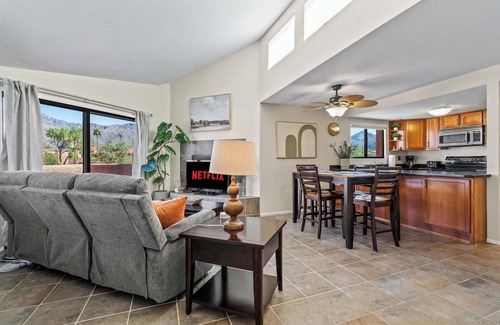 Tucson House | Scenic1BR | Mountain Views, Pool, Spa & Pickleball