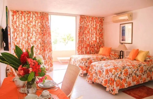 West Coast Apartment | ScenicGarden View Studio Room 2 Beds Sofa AC TV-MA